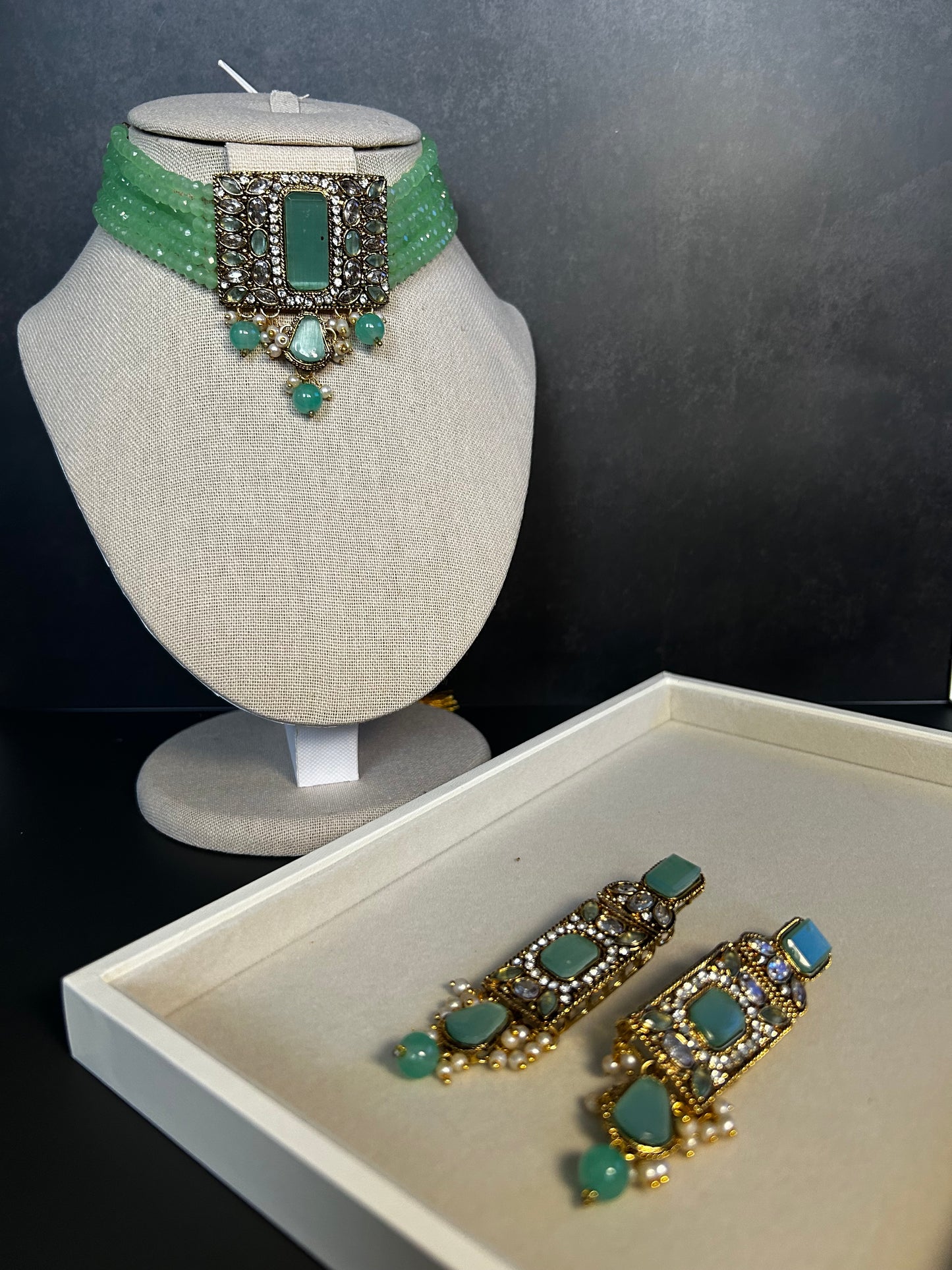 Mint Green Necklace Set