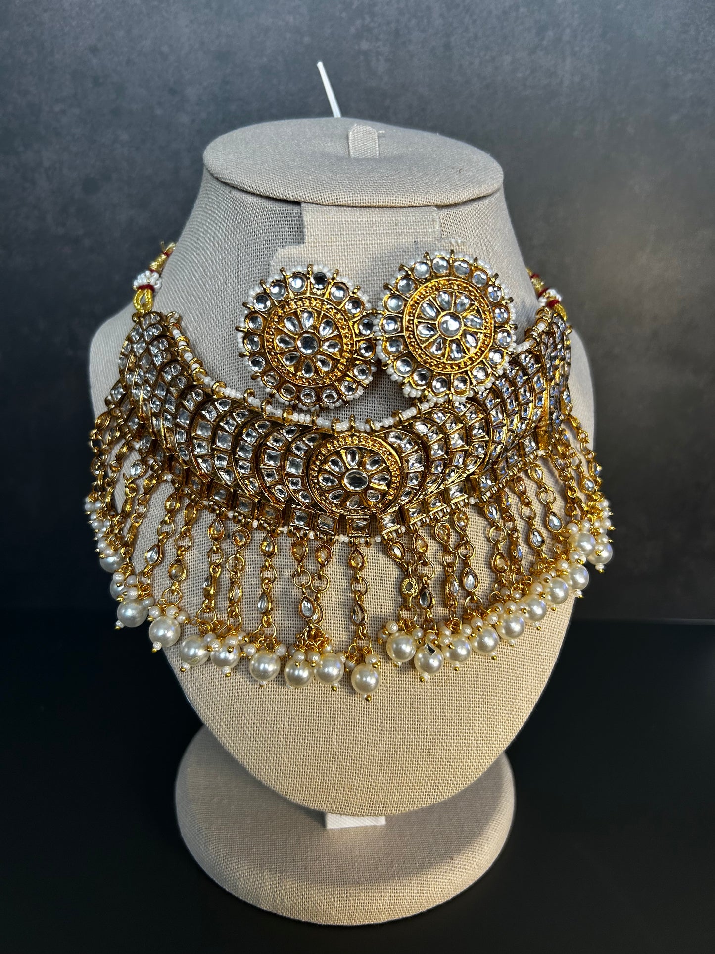 Classic Necklace Set