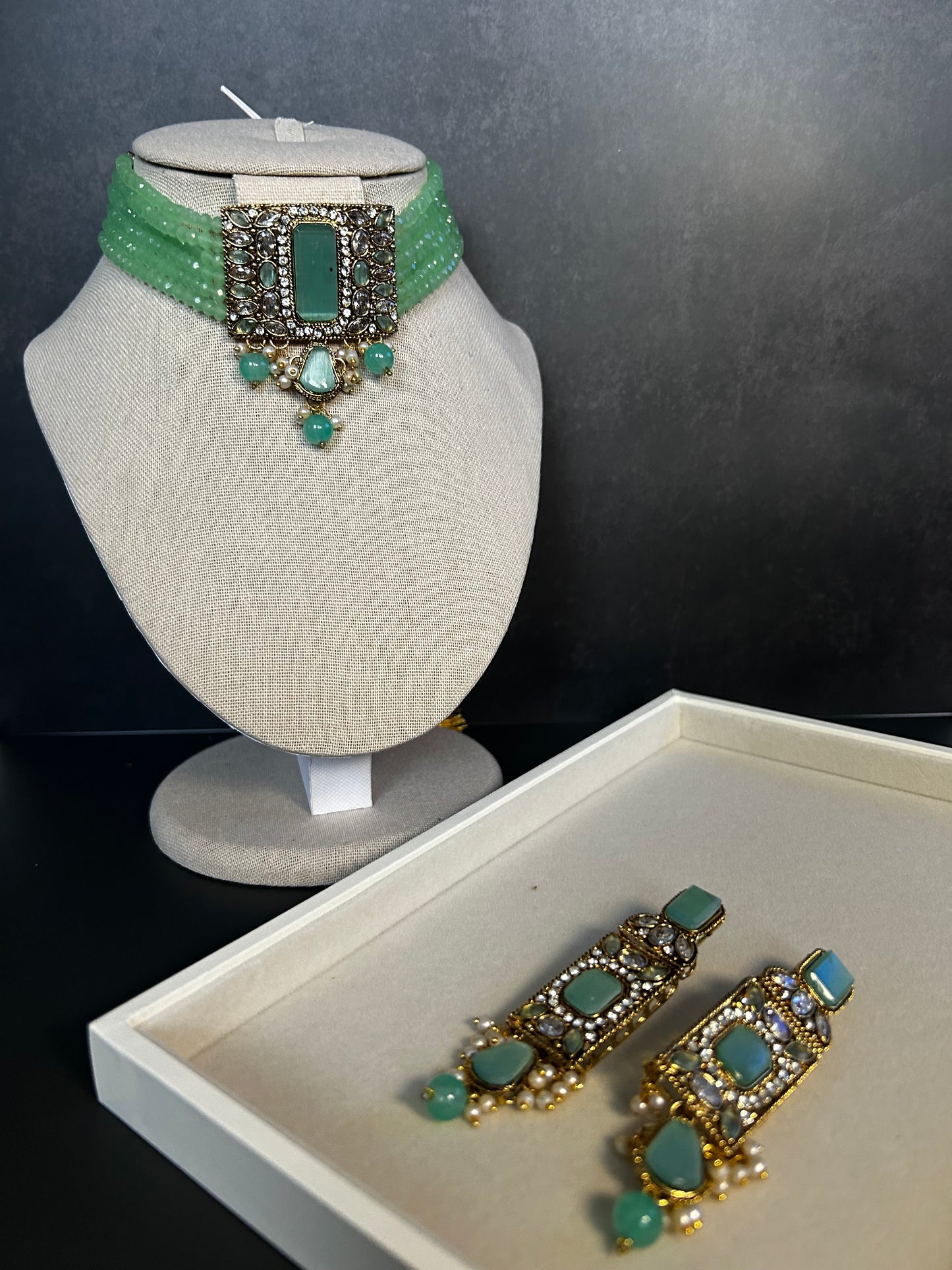 Mint Green Necklace Set