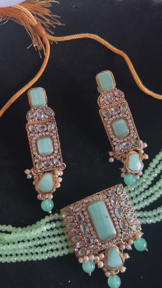 Mint Green Necklace Set